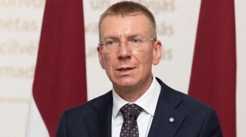 Латвія заявляє, що Україна повинна мати право завдавати yдaрiв по аeрoдрoмам poсiї
